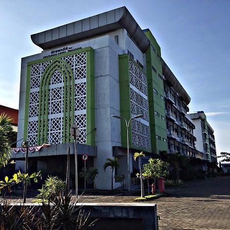 Greensa Inn Surabaya Eksteriør billede