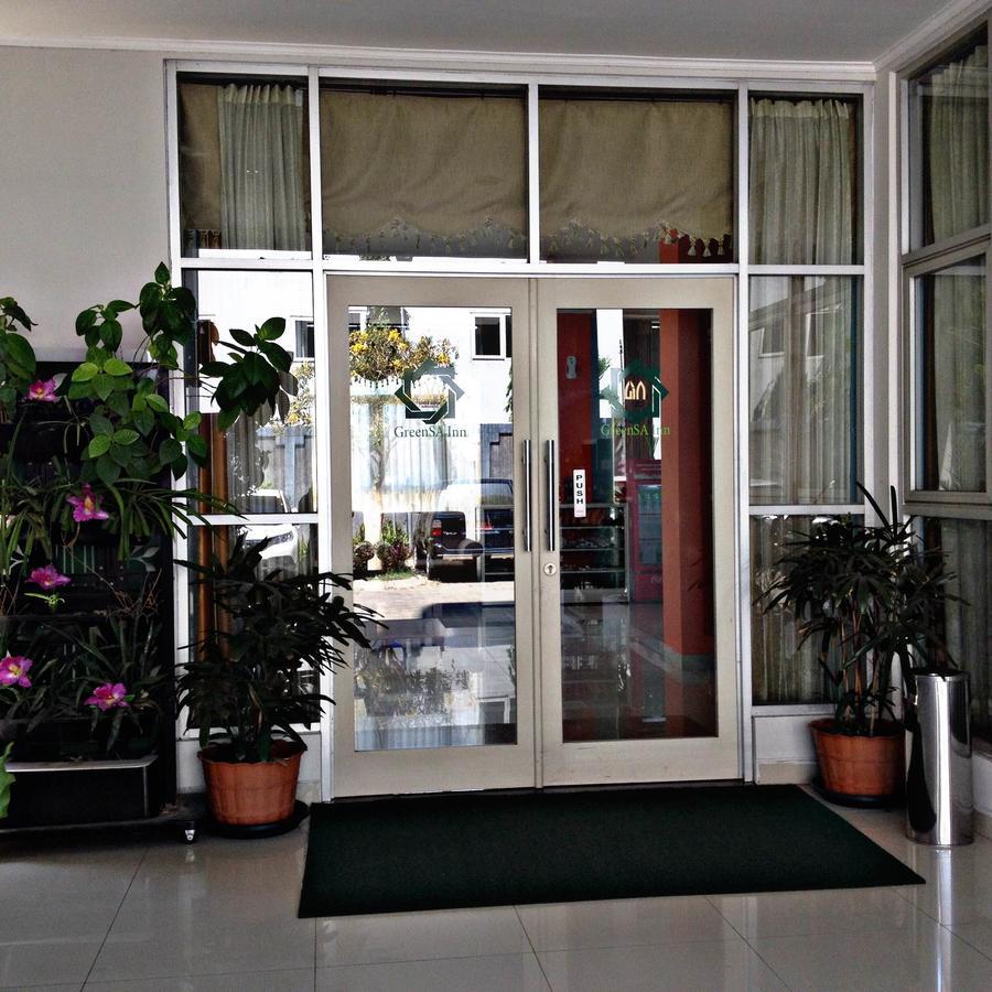 Greensa Inn Surabaya Eksteriør billede