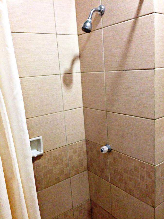 Greensa Inn Surabaya Eksteriør billede