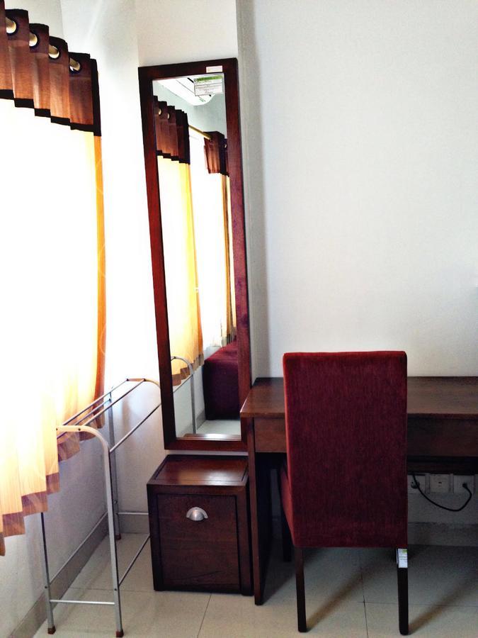 Greensa Inn Surabaya Eksteriør billede